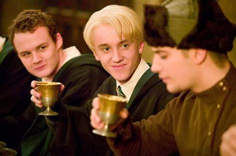 No lo sabías Muy pronto podrás cenar en el gran comedor de Hogwarts