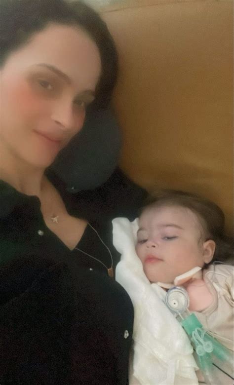 Gr Vida E Filha Na Uti Let Cia Cazarr Faz Desabafo Eu Sempre