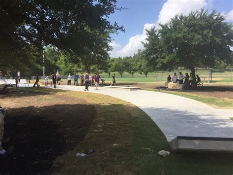 City of Live Oak Texas Oaks Plaza Skate Spot | SPA Skateparks