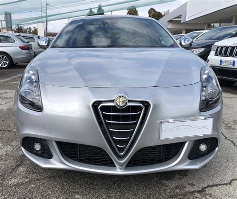 Alfa Romeo Giulietta Jtdm Cv Distinctive Pdc Navi Cruise