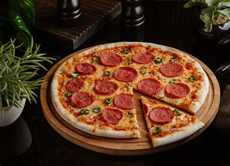 Food Pizza Hd Wallpaper Peakpx