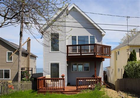 Beach Living On Lake Ontario Sea Breeze Beachfront House Beach