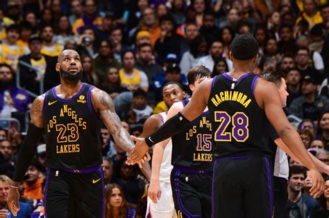 Anthony Davis Lebron Austin Reaves Graded In Lakers Loss To Knicks