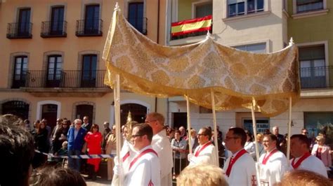 La Retirada Del Luto A La Virgen Pone Fin A La Semana Santa De Ponferrada