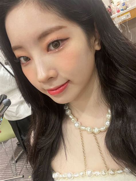 kpop kpop girl bands  dahyun