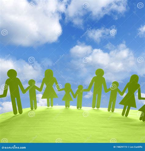 Famille Unie Image Stock Image Du R Seau Poup E Avenir