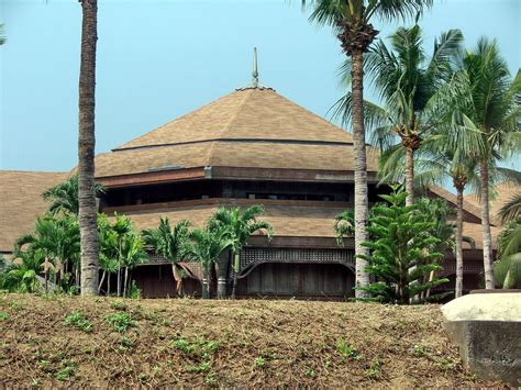 5 Interesting Facts About The Bahay Kubo, A Filipino Traditional Home ...