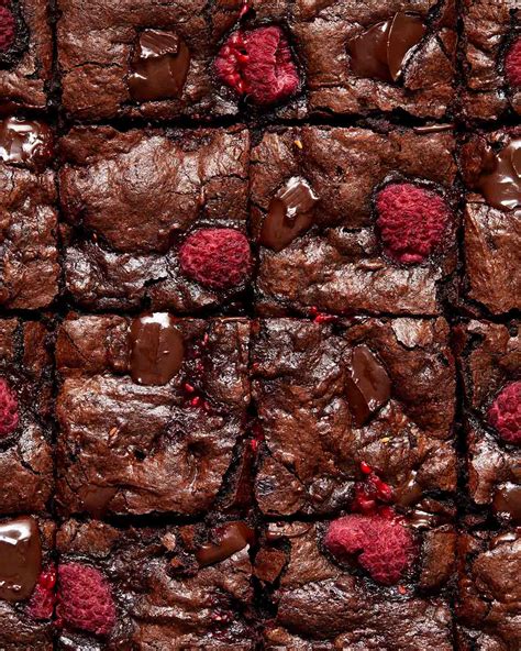 Raspberry Brownies - Crumb Top Baking