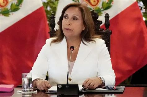 Crece El Escándalo De Los Rolex En Perú Renunció El Ministro Del