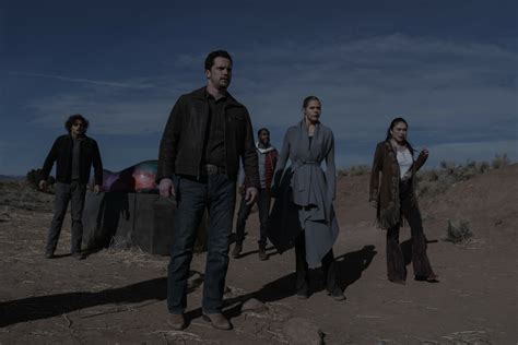 Roswell New Mexico Season 4 Episode 12 Review Two Sparrows In A Hurricane