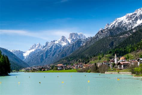 Auronzo Di Cadore Dolomites V N Tie T En Montagne