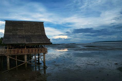 Nipa Hut Philippines 32405237 Stock Photo At Vecteezy