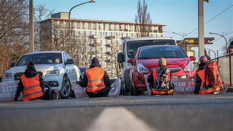 Dresden Ob Hilbert Trifft Klima Kleber Der Letzten Generation