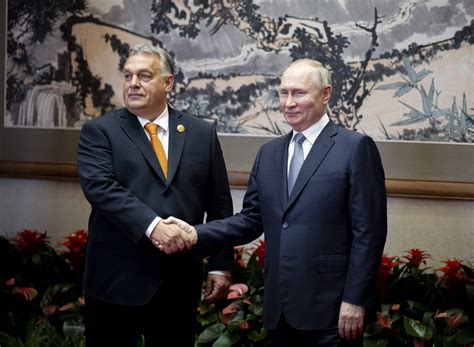 Vladimir Putin Stresses Importance of Talks with Viktor Orbán