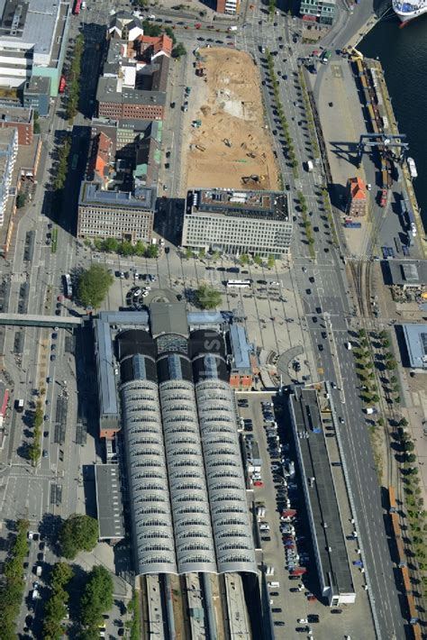 Kiel Aus Der Vogelperspektive Hauptbahnhof Der Deutschen Bahn In Kiel