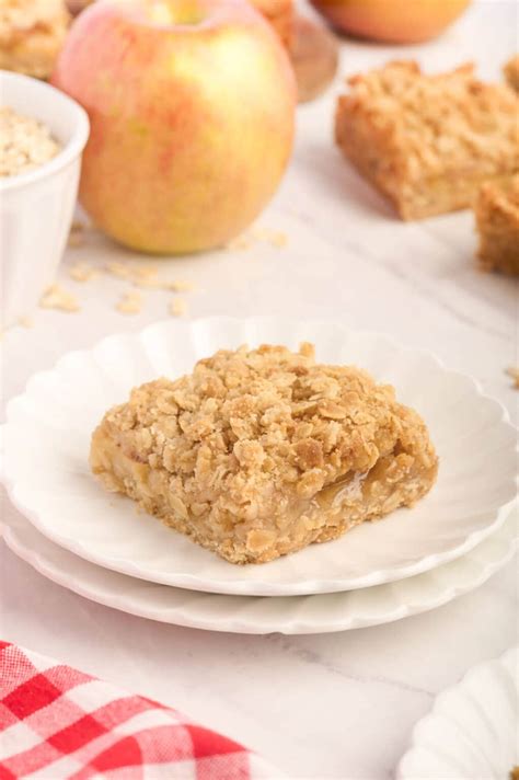 Homemade Apple Crisp Bars Simply Stacie