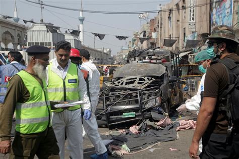 Pakistan Un Attentat Fait Au Moins 5 Morts à Lahore