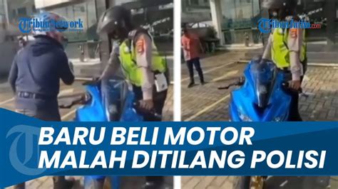 VIRAL Baru Beli Motor Dan Masih Di Area Dealer Pria Ini Ditilang