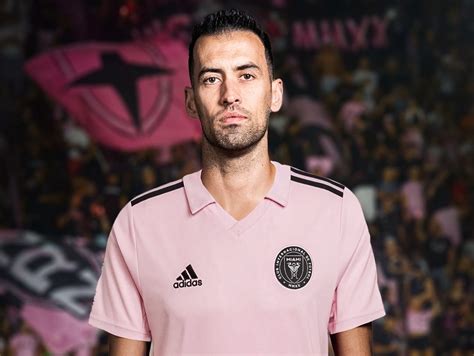 No dia do aniversário Busquets é oficializado pelo Inter Miami Super