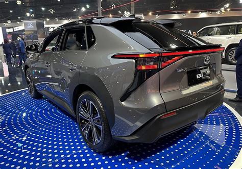 Toyota Showcases Multiple Alternative Fuel Cars At Auto Expo