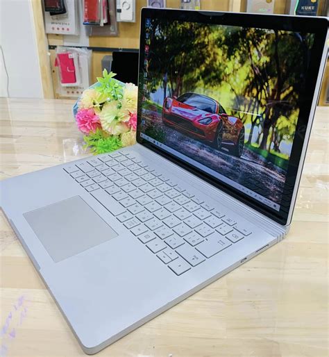 Surface Book 2 13 inch Core I7 8650U 16GB 512GB GTX 1050 PHÁT