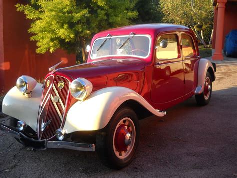 Location CITROËN Traction 11 BL de 1953 pour mariage Alpes Maritimes