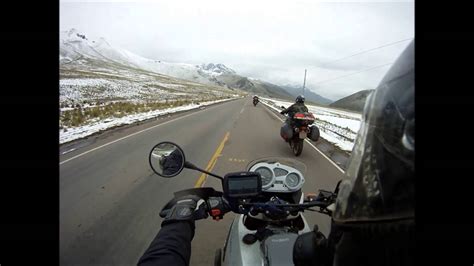 Viagem De Moto Pela Cordilheira Dos Andes Estrada Para O Paso De