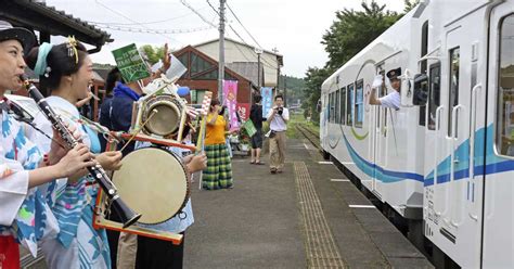 【フォト】南阿蘇鉄道、全線運転再開 熊本地震で被災、7年ぶり 産経ニュース