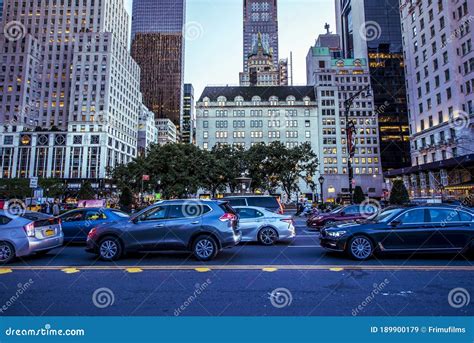 A Busy Street in New York, USA Editorial Stock Image - Image of commercial, broadway: 189900179