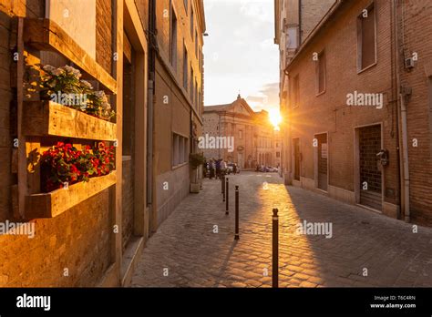 Francesco Iacobelli Hi Res Stock Photography And Images Alamy