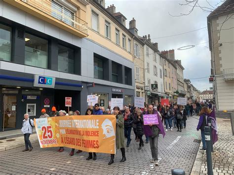 Jura Lons Le Saunier Personnes Ont Manifest Contre Les