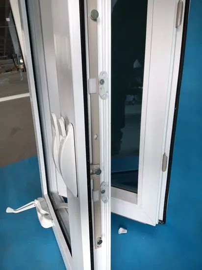 New Design UPVC PVC Casement Windows Crank Open Vinyl Casement Windows