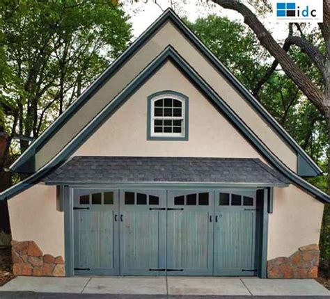 Beautiful Garage Doors Nomadic Decorator Garage Door Styles Carriage House Garage Garage Doors