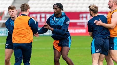 East Yorkshire Route 136: Bus Schedules and Stops in Hull 17