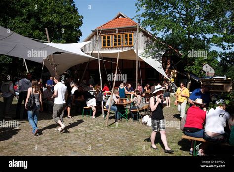 Kulturelle Landpartie Villa Corvin Wendland Niedersachsen