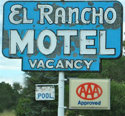 El Rancho Motel - Signs of Arizona