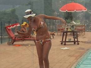 ELISA MONTES Nude AZNude