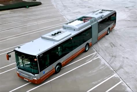 Les Nouveaux Bus Articulés Hybrides De La Stib Ont été Livrés Bx1