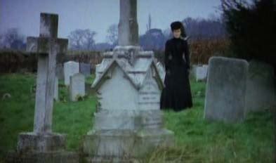 The Woman in Black (1989) Review | Love Horror film reviews and news