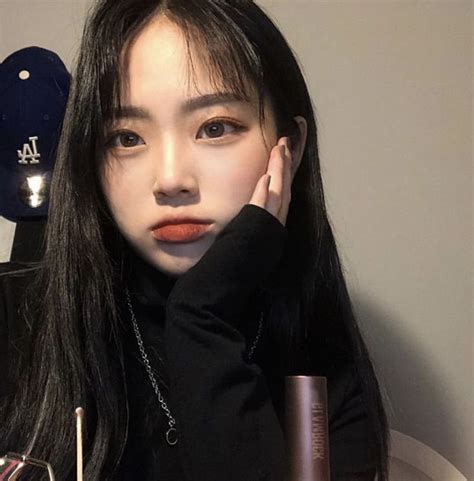 ℙ𝕚𝕟𝕥𝕣𝕖𝕤𝕥 𝕃𝕚𝕕𝕕𝕝𝕖𝕗𝕒𝕟𝕕𝕠𝕞𝕤 Korean Girl Aesthetic Girl Ulzzang Girl