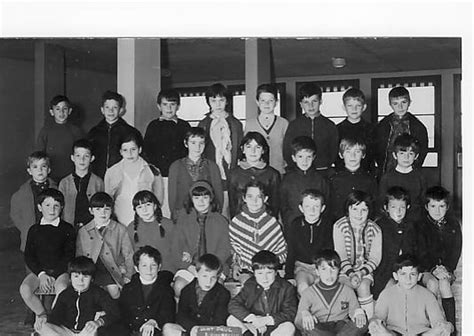 Photo De Classe Ce2 A De 1969 Ecole Le Pialon Saint Paul Trois