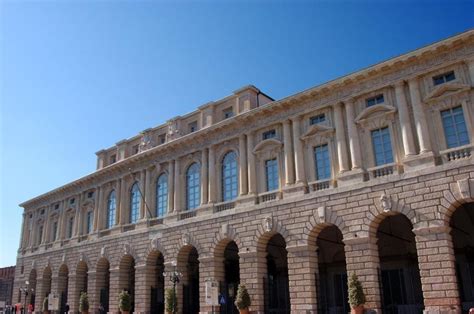 Palazzo Della Gran Guardia Verona ViaggiArt