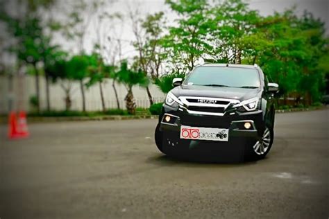 Astra Isuzu Margomulyo Beri Kemudahan Pembelian Unit Service