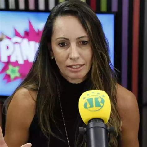 Ana Paula Henkel resolve deixar Jovem Pan após saída de Augusto Nunes