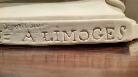 Proantic Biscuit Signed Limoges Representing Pope Pius Ix