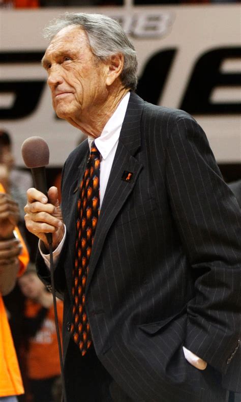 Eddie Sutton, Hall of Fame basketball coach, dies at 84 | FOX Sports