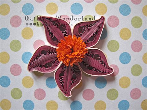 Tutorial Quilled Purple Flower - easy to follow picture tutorial