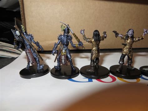 Real Minis Pathfinder Battles Undead Horde In Hand Picture Review