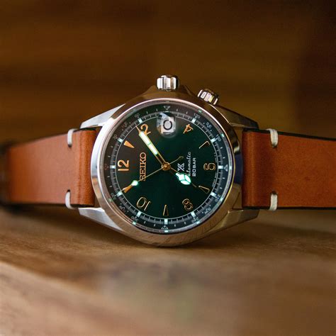 [Seiko] Green Alpinist would look perfect without the Prospex 'X' on