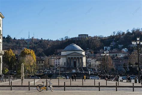 Vittorio Veneto Square Background Images, HD Pictures and Wallpaper For ...